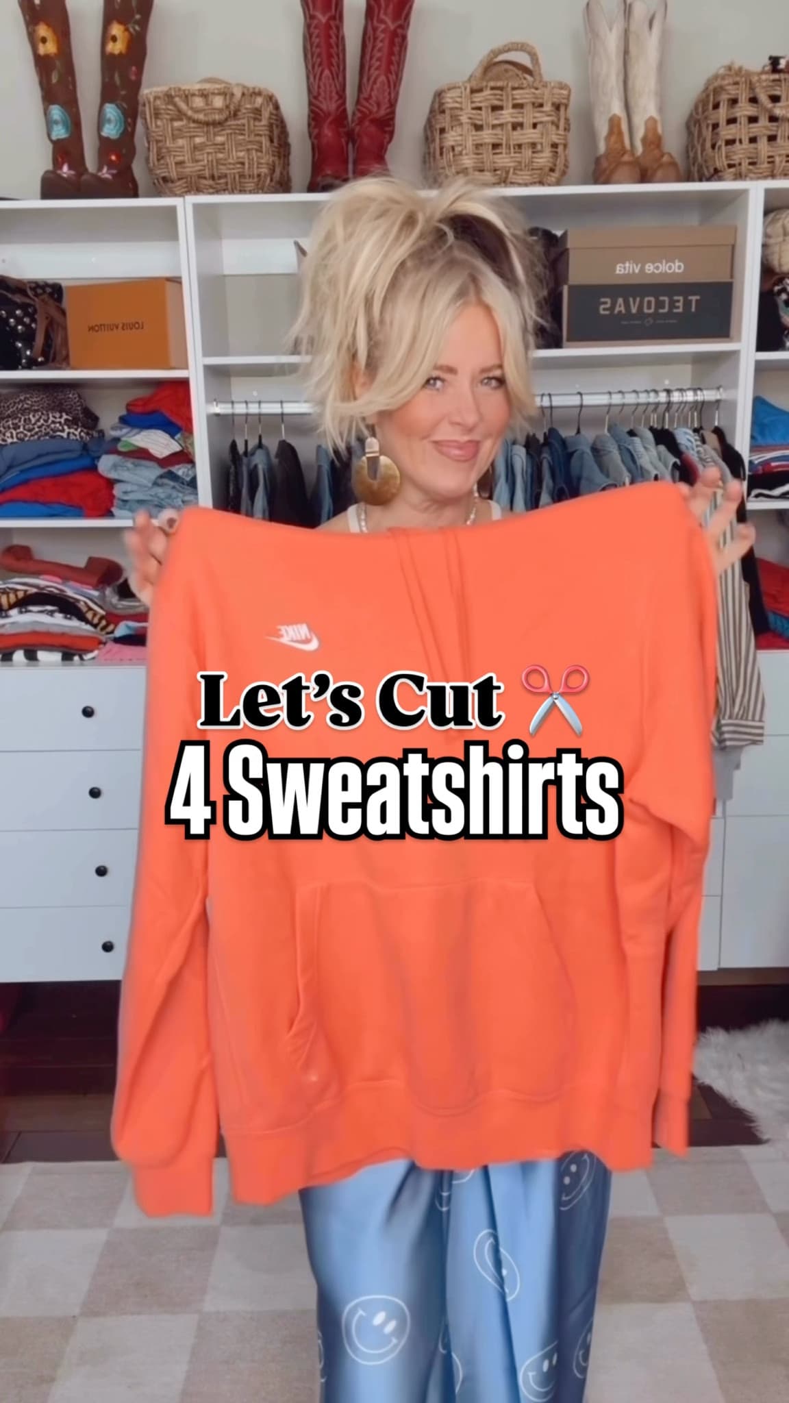 Cutting 4 sweatshirts that my daughter was getting rid of ✂️•Coral one - Nike size L•Tan one I cropped - Champion M•Other neutral one w/side cuts - Nike XL•Smiley one - Gildan XL👖These Levi’s I’m wearing are so good!
