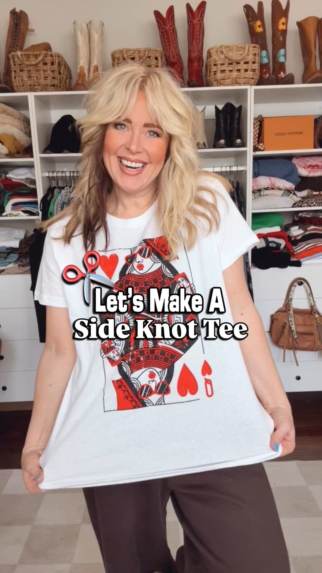Let’s make a side knot teeLove this one ✂️ so fun and makes the cutest side knot!