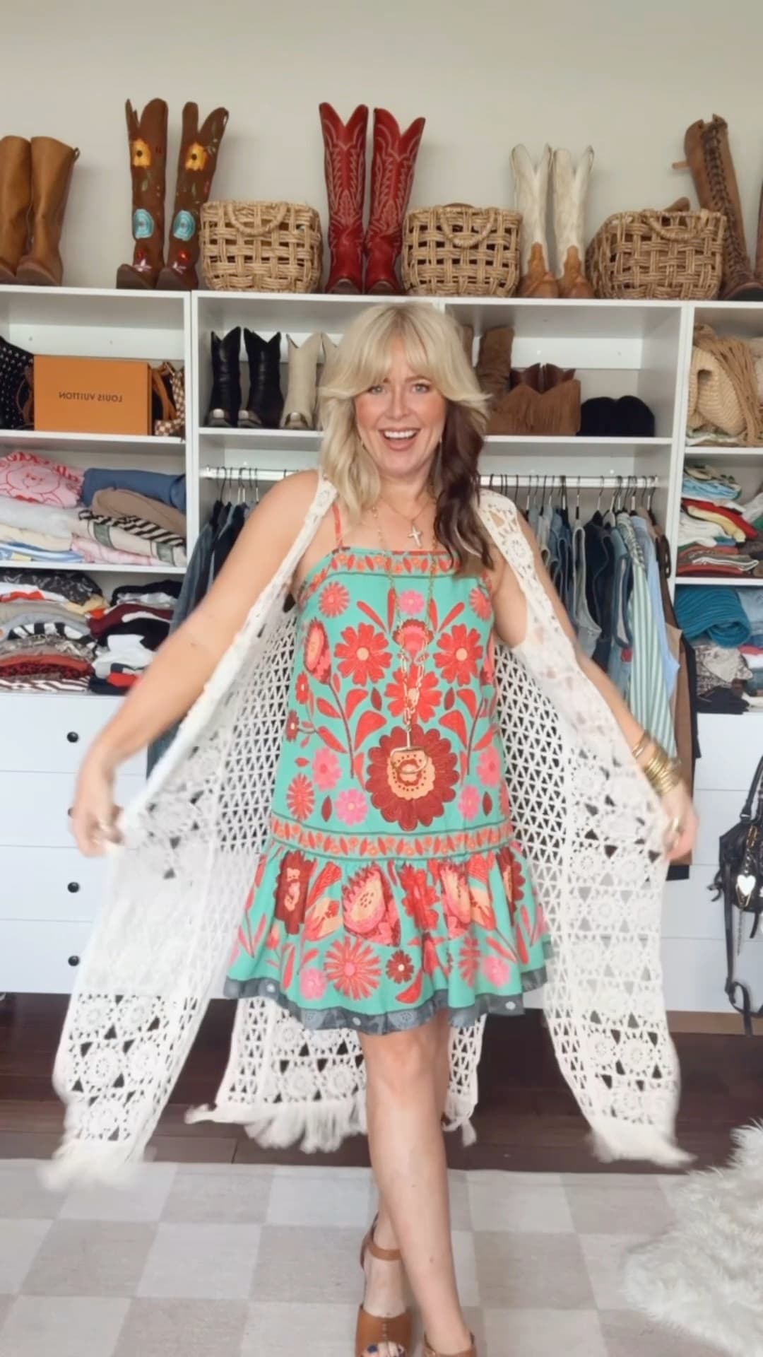 This dress is incredibly adorable!
